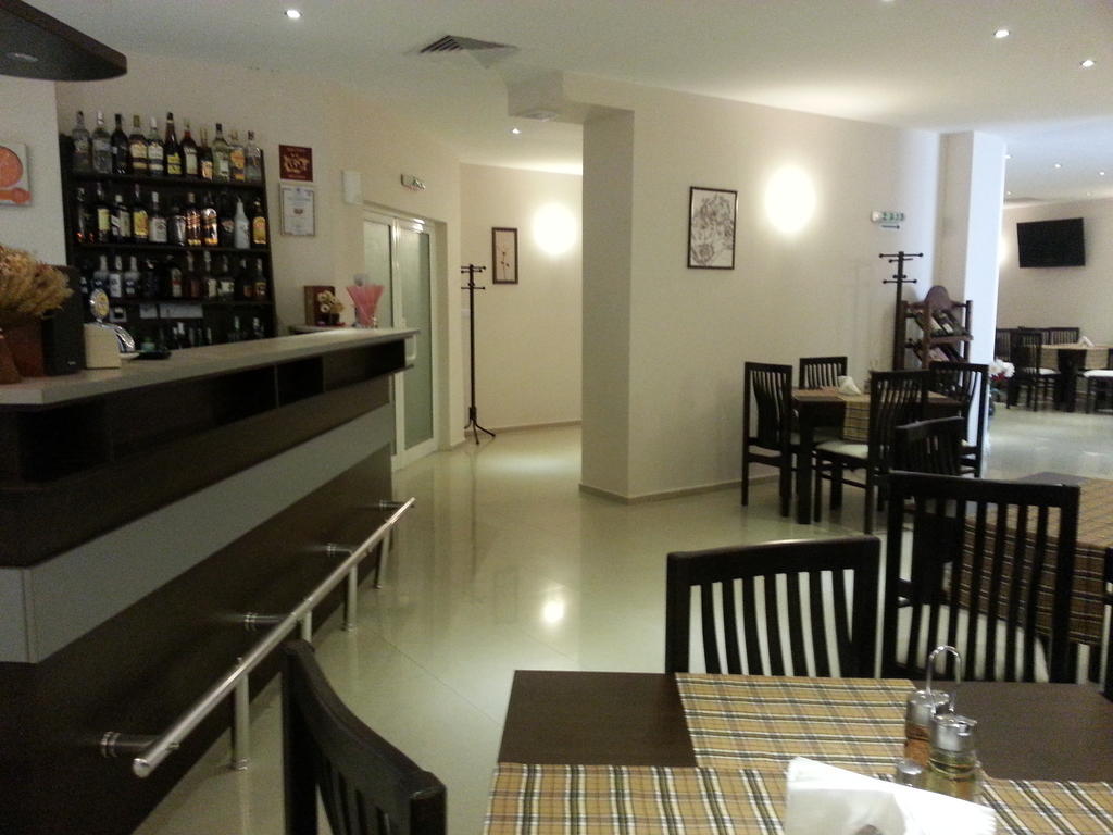 Menada Sunset Kosharitsa Apartments Dış mekan fotoğraf