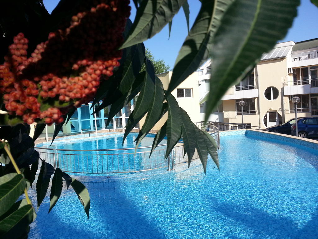 Menada Sunset Kosharitsa Apartments Dış mekan fotoğraf