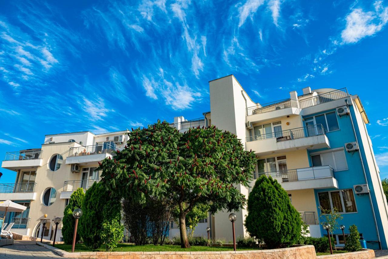 Menada Sunset Kosharitsa Apartments Dış mekan fotoğraf