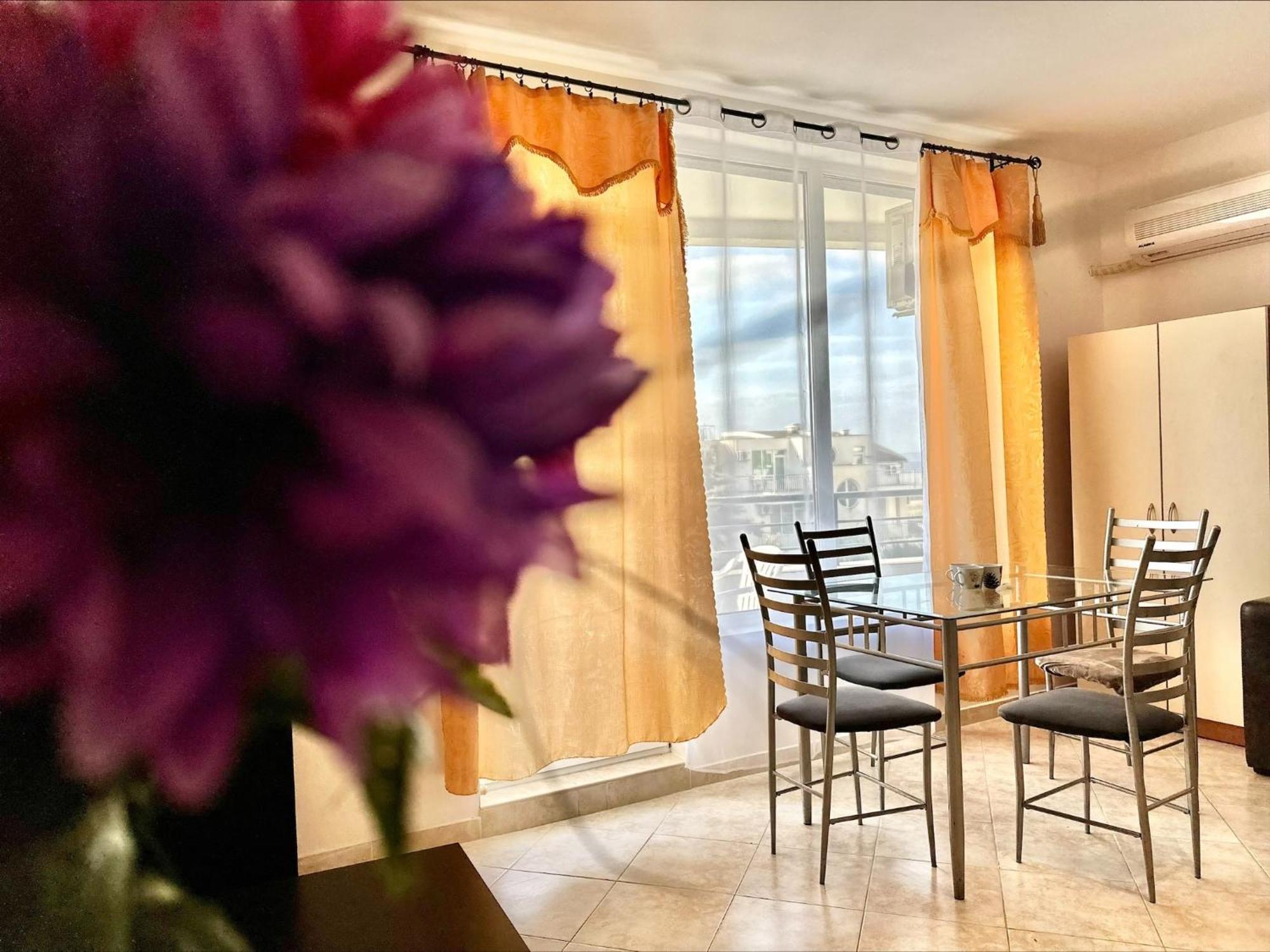 Menada Sunset Kosharitsa Apartments Dış mekan fotoğraf