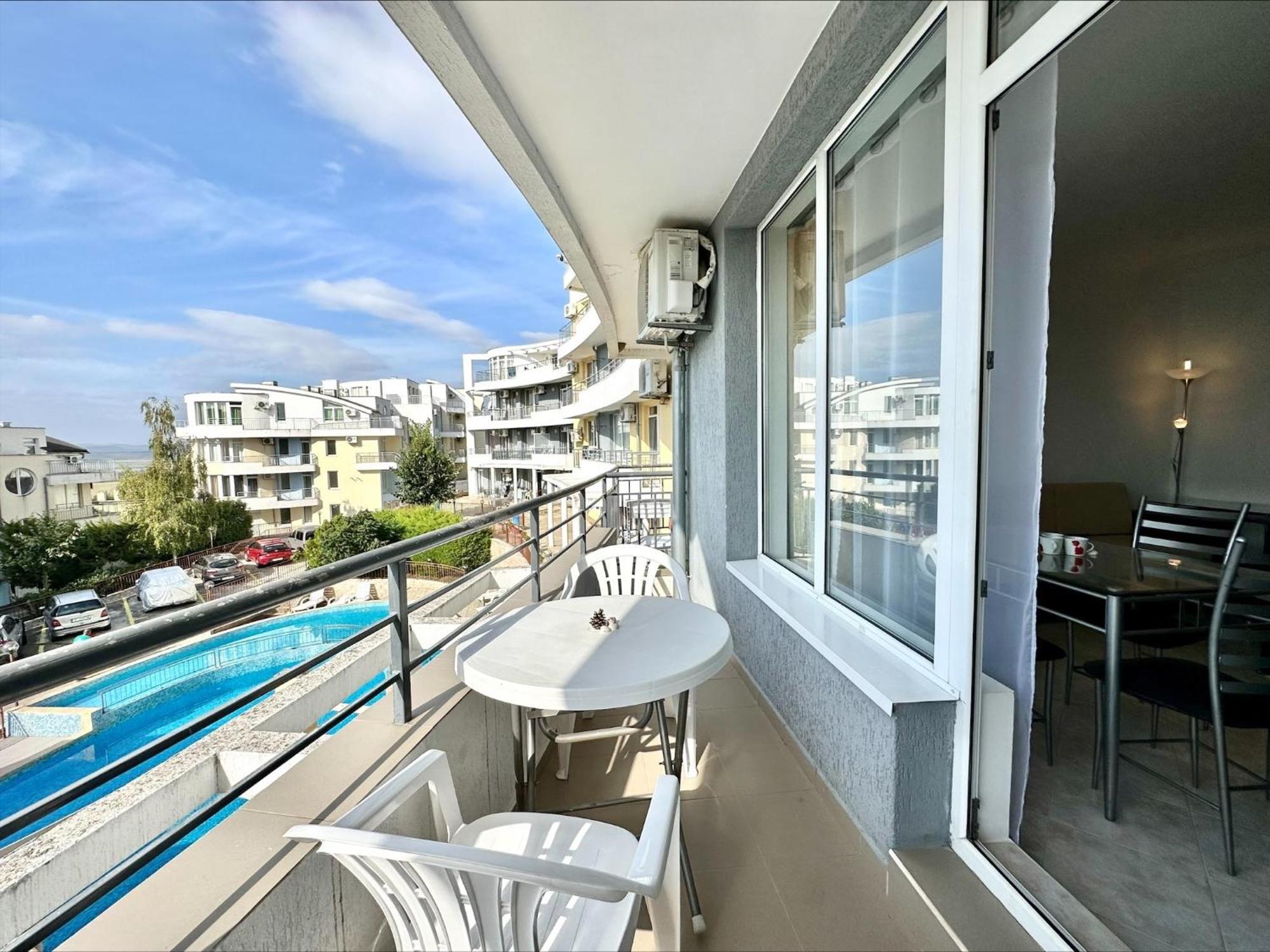 Menada Sunset Kosharitsa Apartments Dış mekan fotoğraf